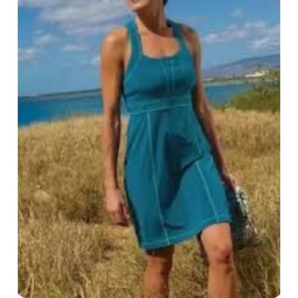 NWOT Title Nine Nimblene Built in Bra Sports Tennis Workout Dress Women's 8US